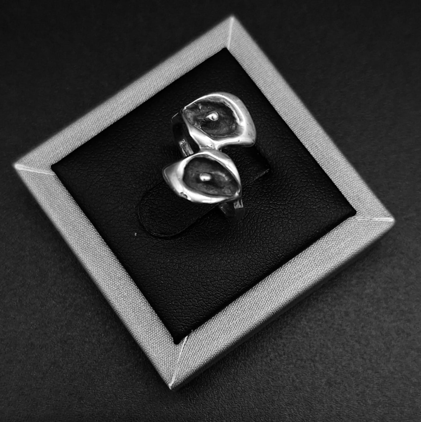 ANILLO  ALCATRAZ EN PLATA LEY 925.