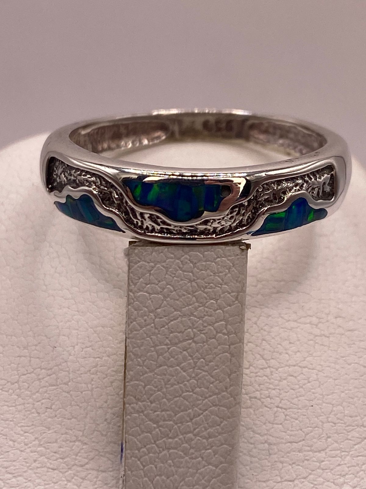 Argolla Ópalo de Fuego Azul-verde Ondas Artesanales Plata 950