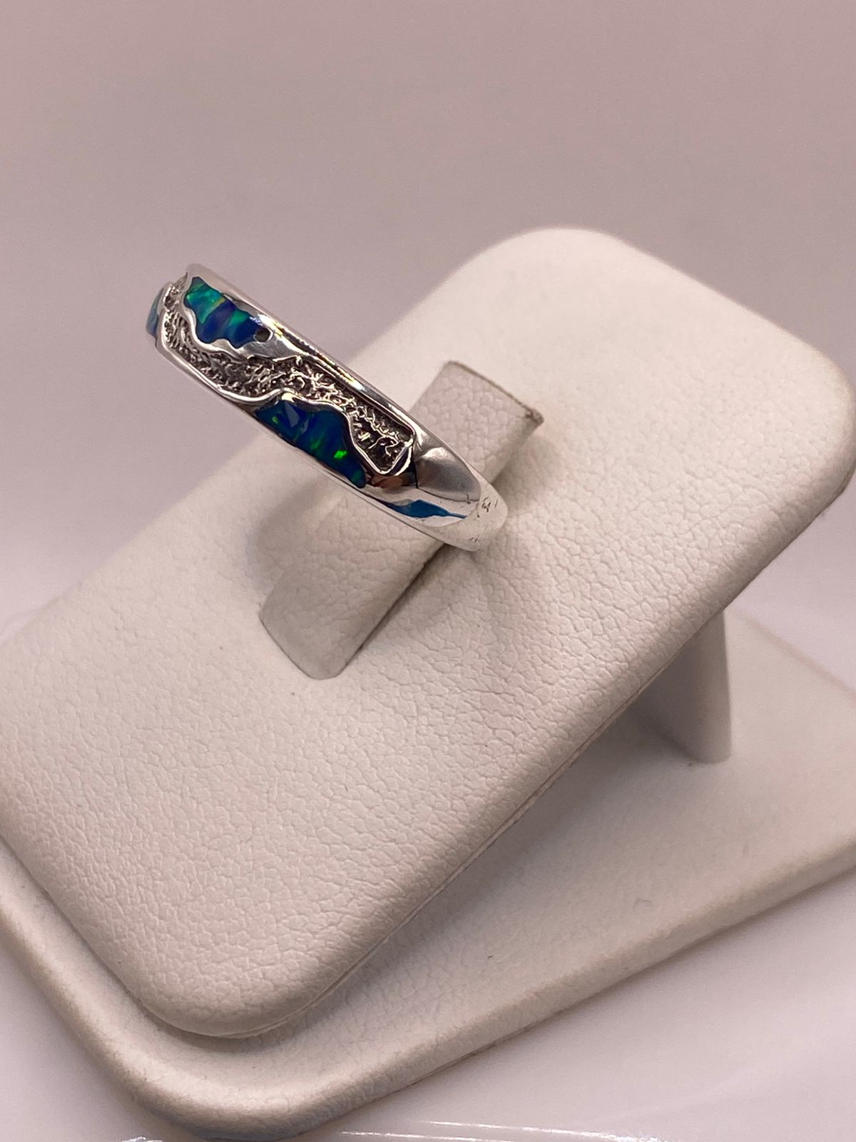 Argolla Ópalo de Fuego Azul-verde Ondas Artesanales Plata 950