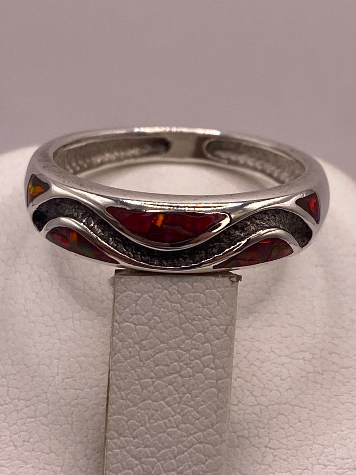 Argolla Ópalo de Fuego Rojo-naranja Ondas Artesanales Plata 950