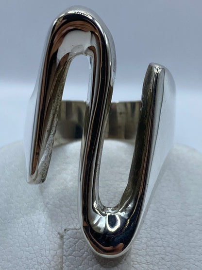 Anillo de Plata Minimalista Ovalado — Diseño Puro — foto 3