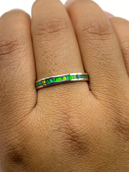 Sello interior del anillo con Quinto .950 y el peso de 1.7 g
