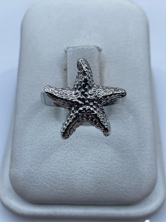 Anillo de plata .925 con diseño de estrella marina fundido en Taxco, vista frontal