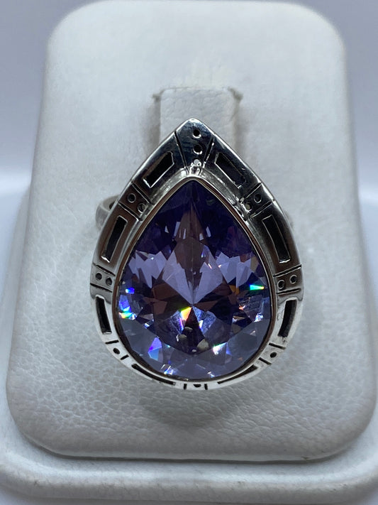 Anillo ajustable de plata .925 con circonia lavanda facetada en bisel geométrico art-déco