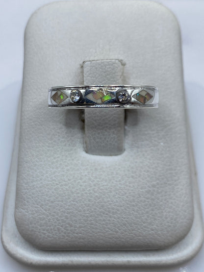 Anillo de plata .950 con ópalo de fuego multicolor en estuche blanco