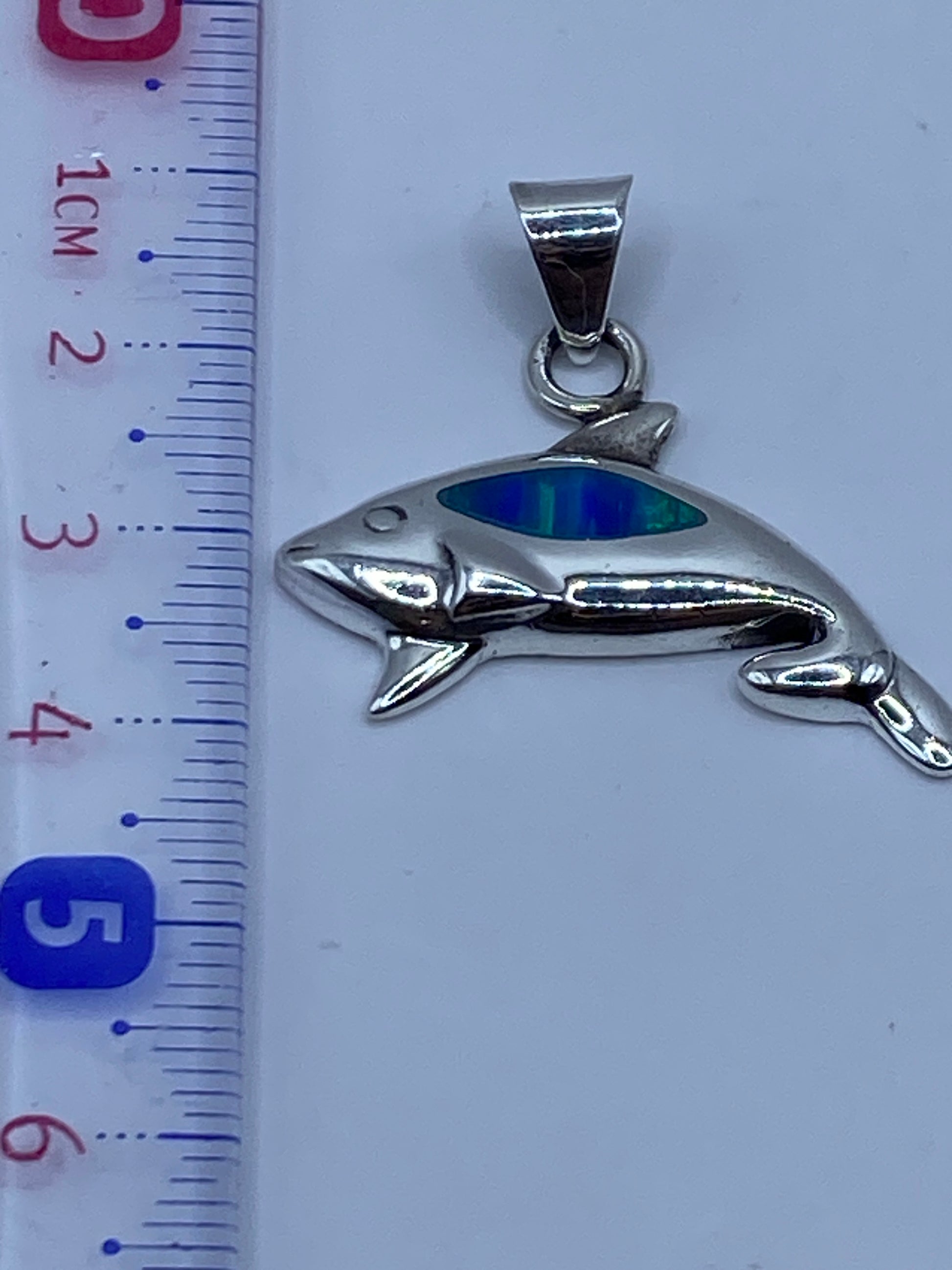 Reverso del dije con el Quinto .925 grabado, garantía de autenticidad