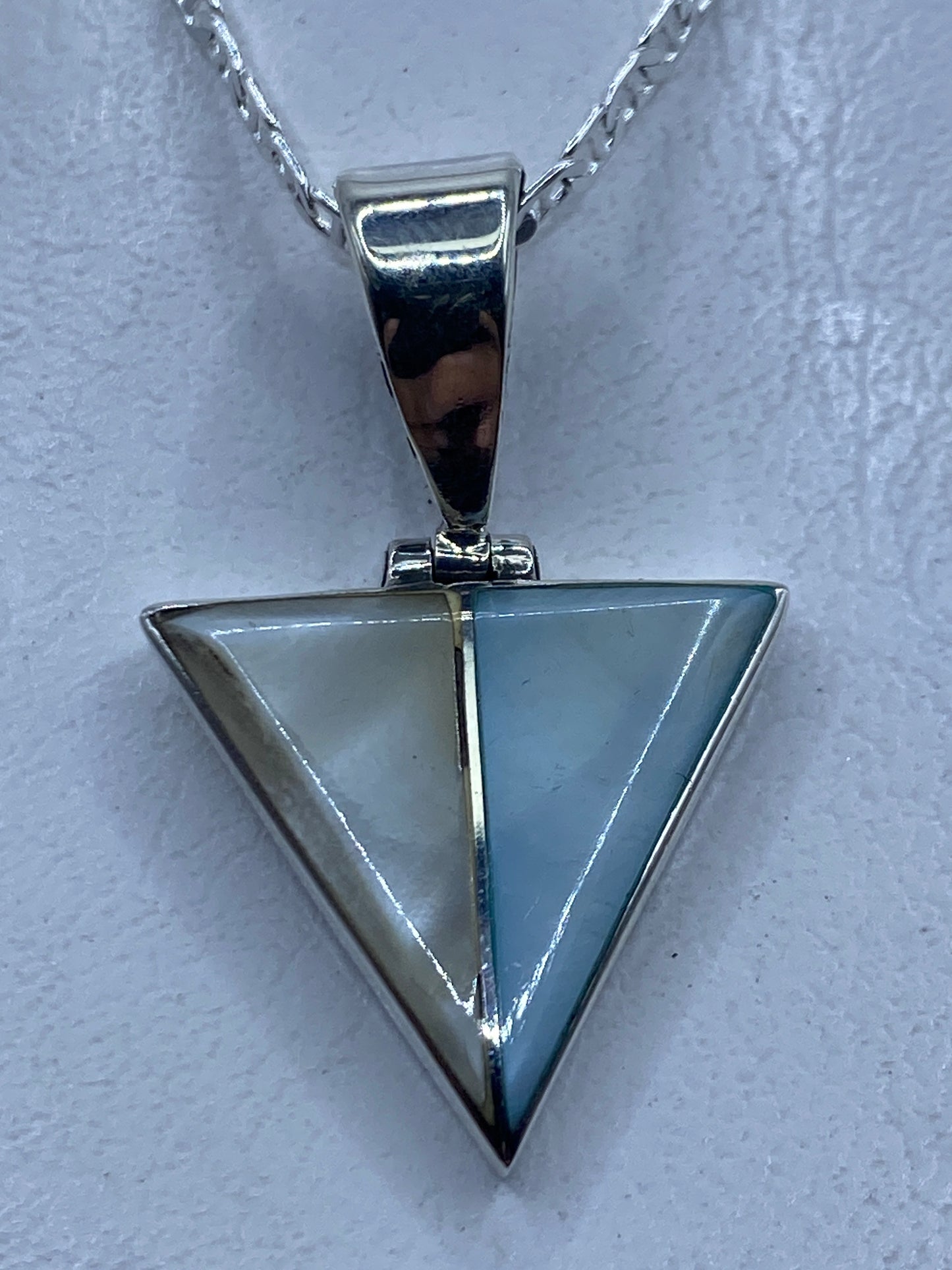 Dije de plata Calendario Azteca con perla, ónix y malaquita en forma de gota