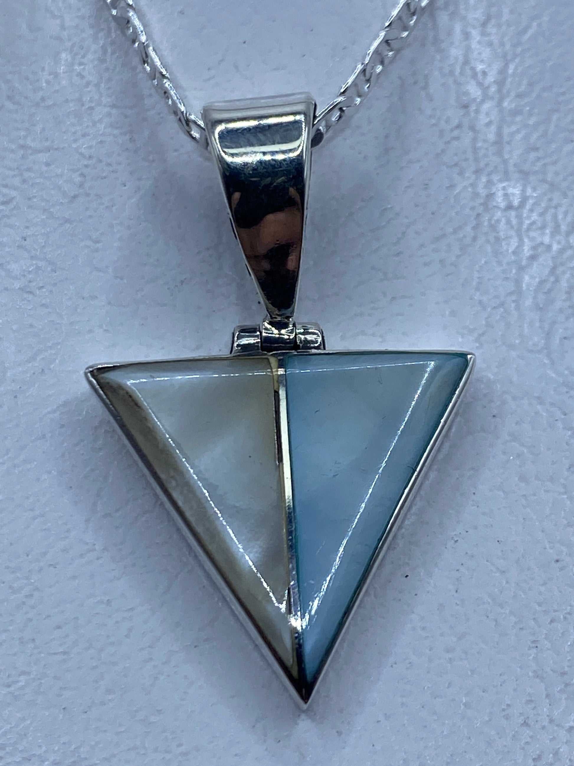 Dije de plata Calendario Azteca con perla, ónix y malaquita en forma de gota
