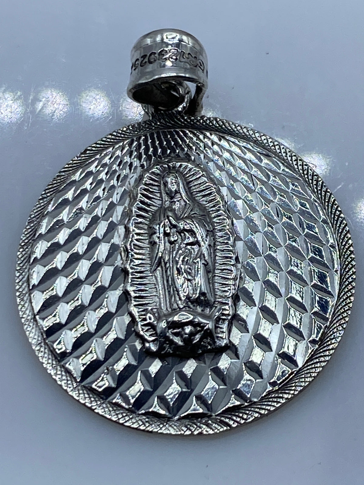 Dije Plata Virgen de Guadalupe Repujado — Taxco .925 — foto 5