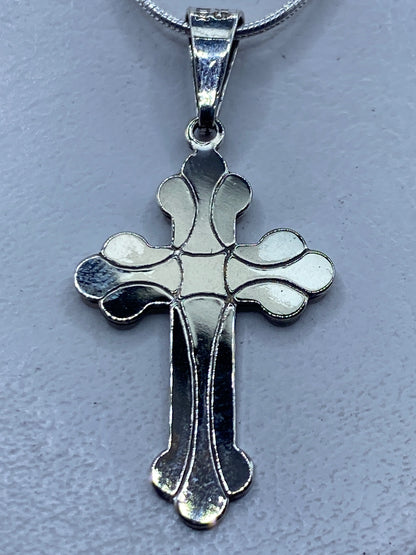 Dije cruz de plata .925 con pétalos redondeados en los brazos, 4.4 cm de largo