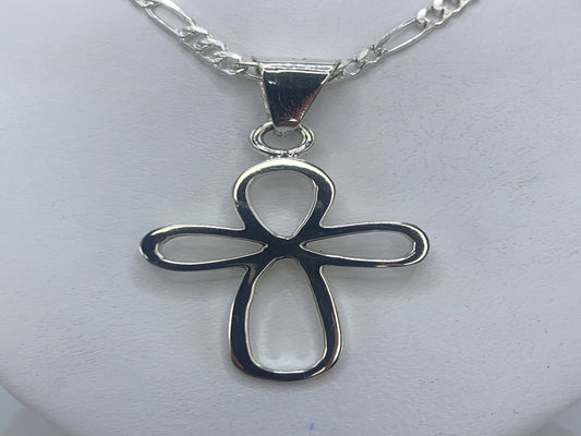 Dije cruz de plata .925 en calado de Taxco, 5 cm de largo, sobre cadena Figaro
