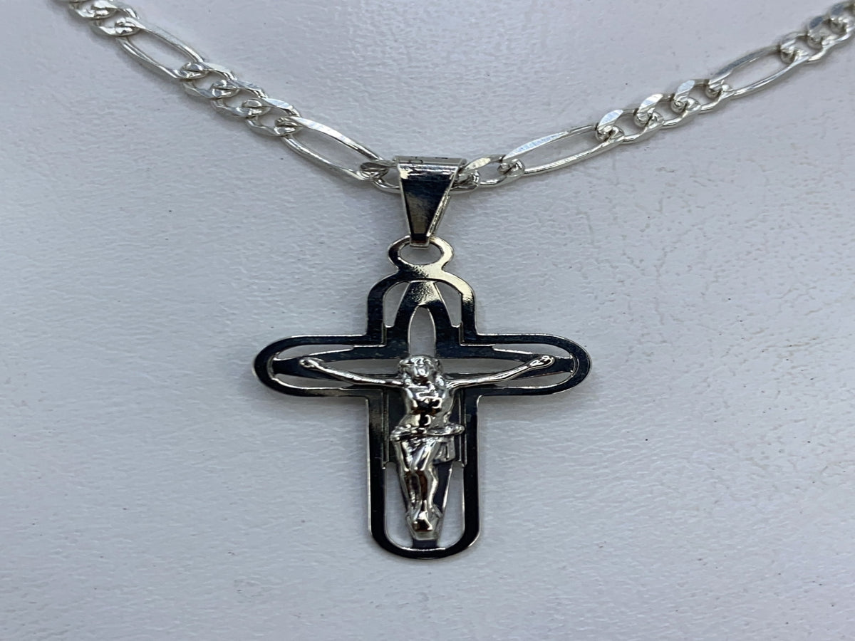Dije crucifijo de plata .925 con calado en técnica Taxco, 3 cm de largo