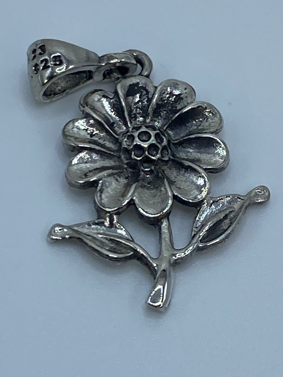Dije Flor de Plata Repujada — Taxco .925 — foto 5