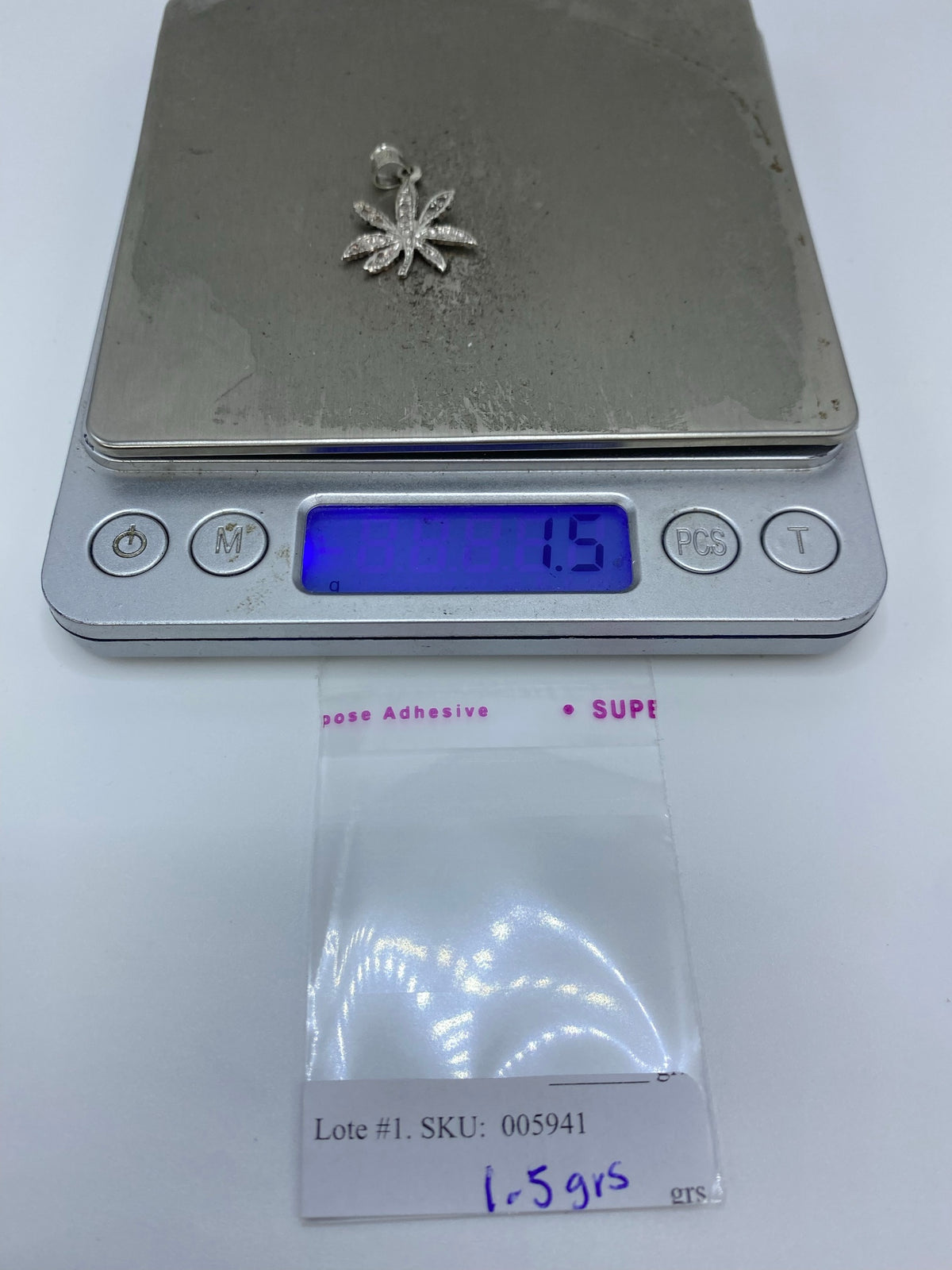 Dije Repujado Hoja de Marihuana — Plata Taxco .925 — foto 6
