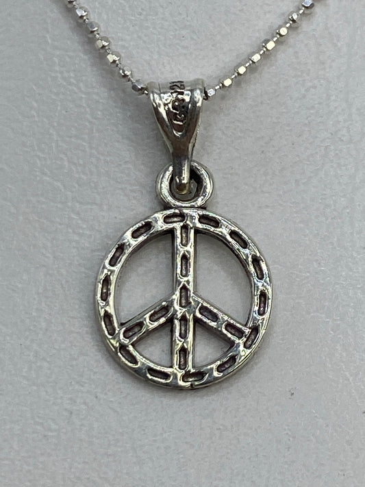 Dije símbolo de paz en plata 925 calado, 2 cm, colgando de una cadena