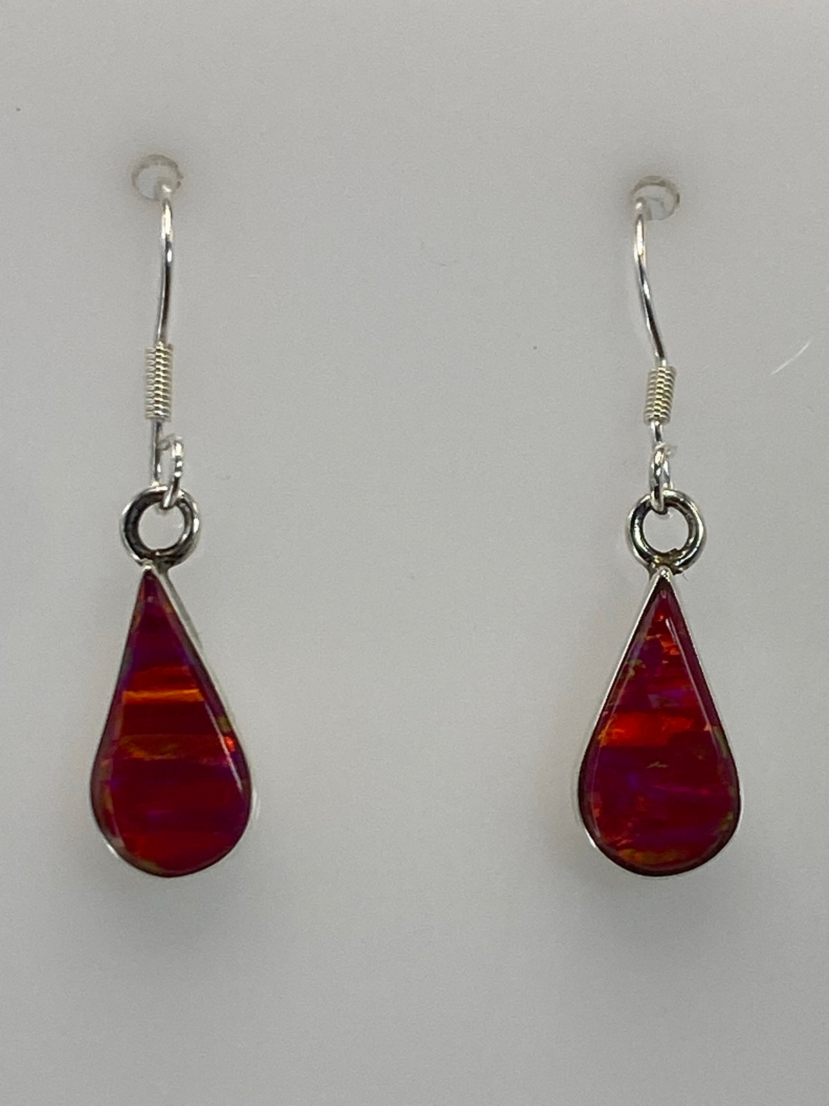 Par de aretes de plata con Ópalo de Fuego rosa, largo 3 cm, colgando