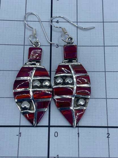 Marcaje del Quinto 950 en los aretes de plata