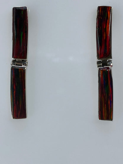 Aretes sobre regla milimetrada: largo 3.3 cm