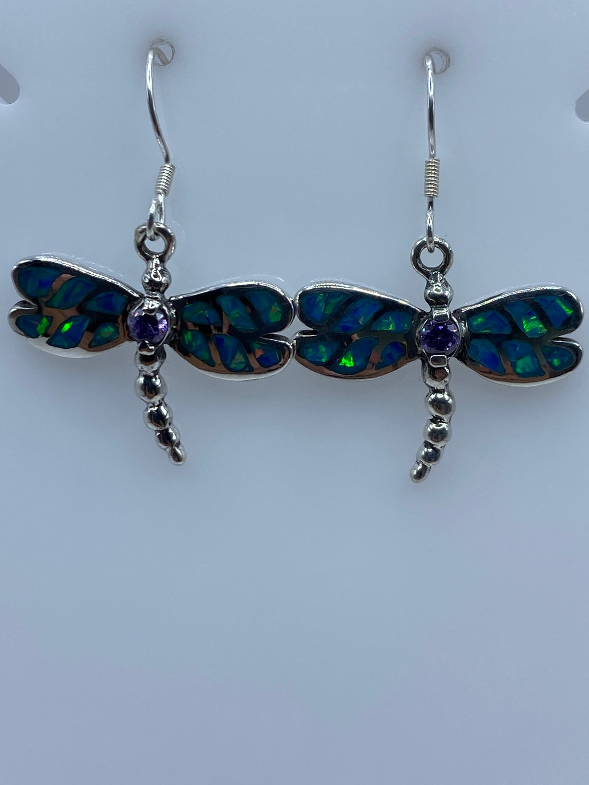 Par de aretes libélula de plata 950 con Ópalo de Fuego azul cielo, alas caladas