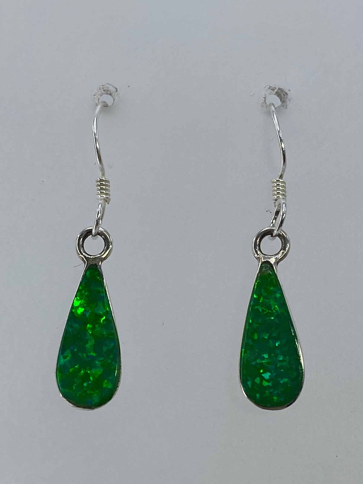 Par de aretes de plata 925 con ópalo de fuego verde limón, forma de gota, 3 cm de largo