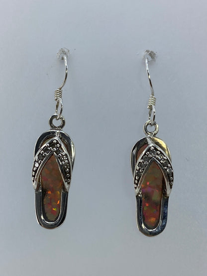 Par de aretes de plata 925 con ópalo de fuego multicolor engastado, de 3.1 cm de largo
