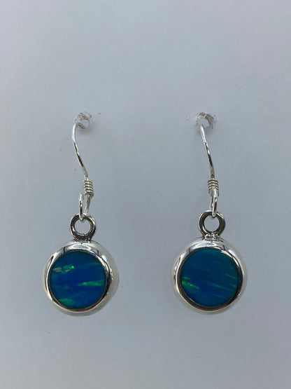 Par de aretes de plata 925 con ópalo de fuego multicolor engastado a mano