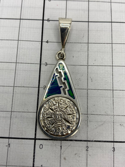 Reverso del dije con marcas de autenticidad México 925