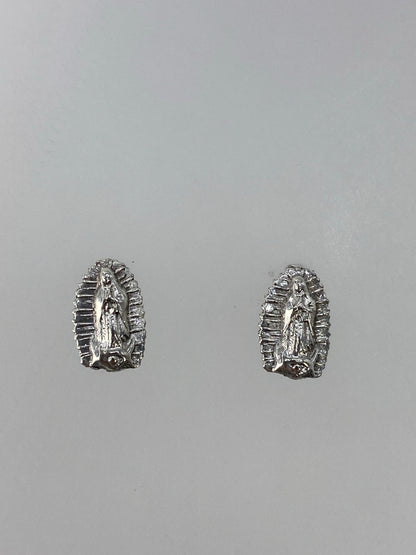 Aretes de la Virgen de Guadalupe en relieve, Taxco — 1 cm de largo
