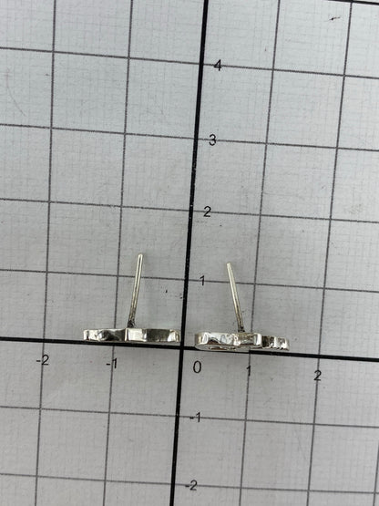 Par de aretes de plata con Quinto 925 visible