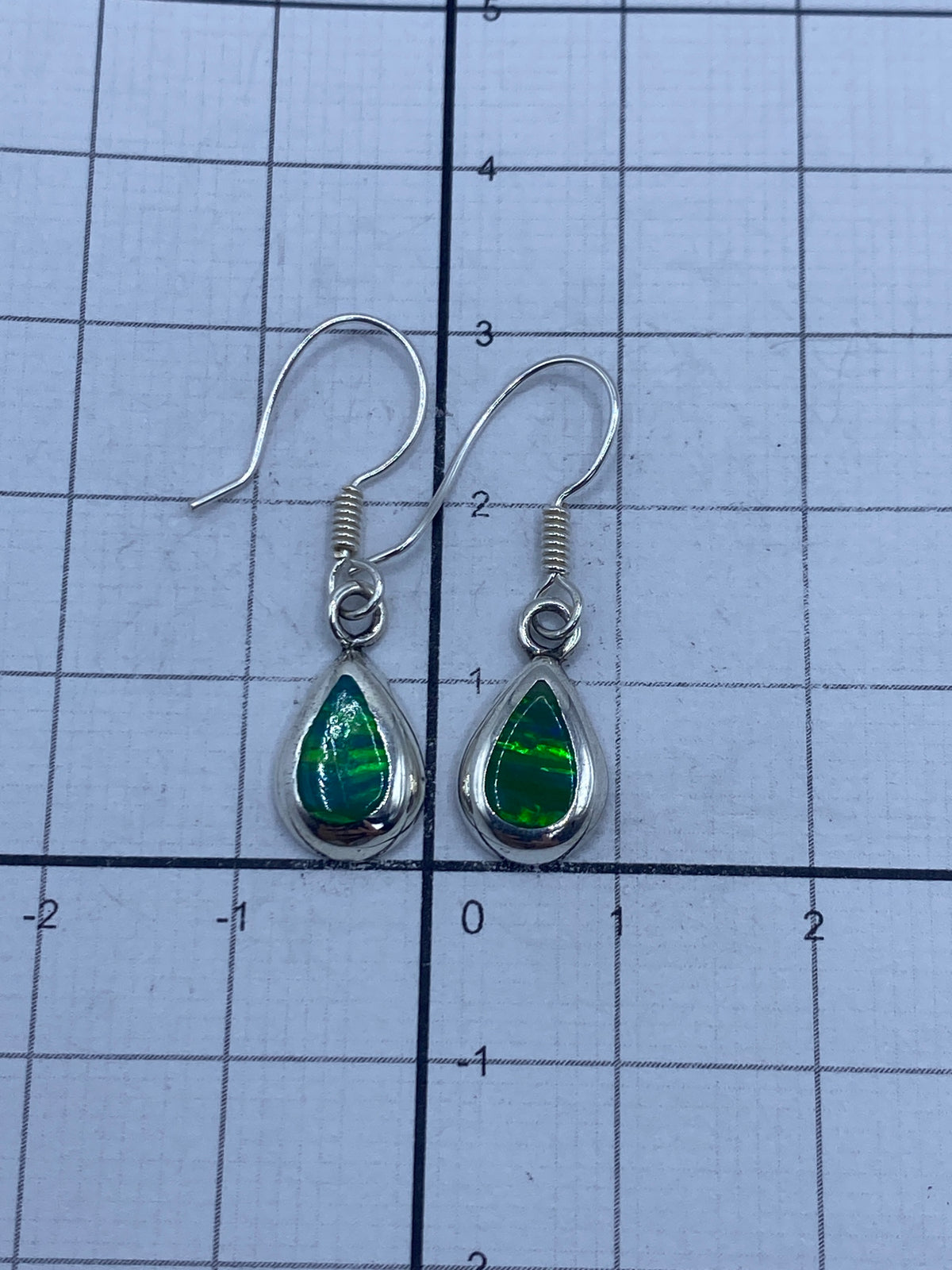 Certificado de plata 950 de los aretes de ópalo de fuego de Taxco