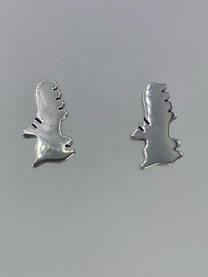 Par de aretes de plata 925 cartoneado, forma minimalista orgánica