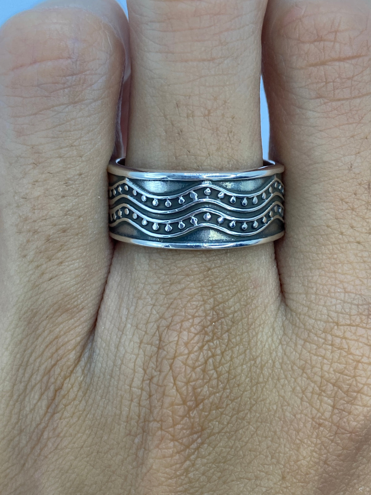 Anillo de Plata Repujado Ondulado — Taxco 925 — foto 5