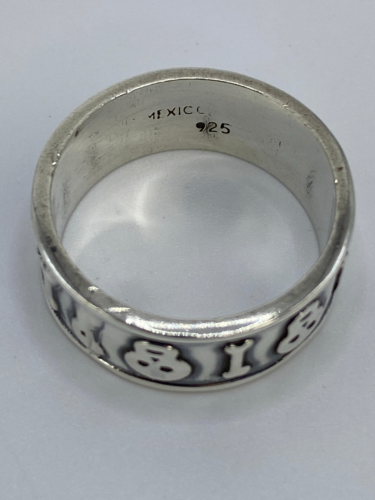 Marca interior del anillo con Quinto 925 y leyenda México
