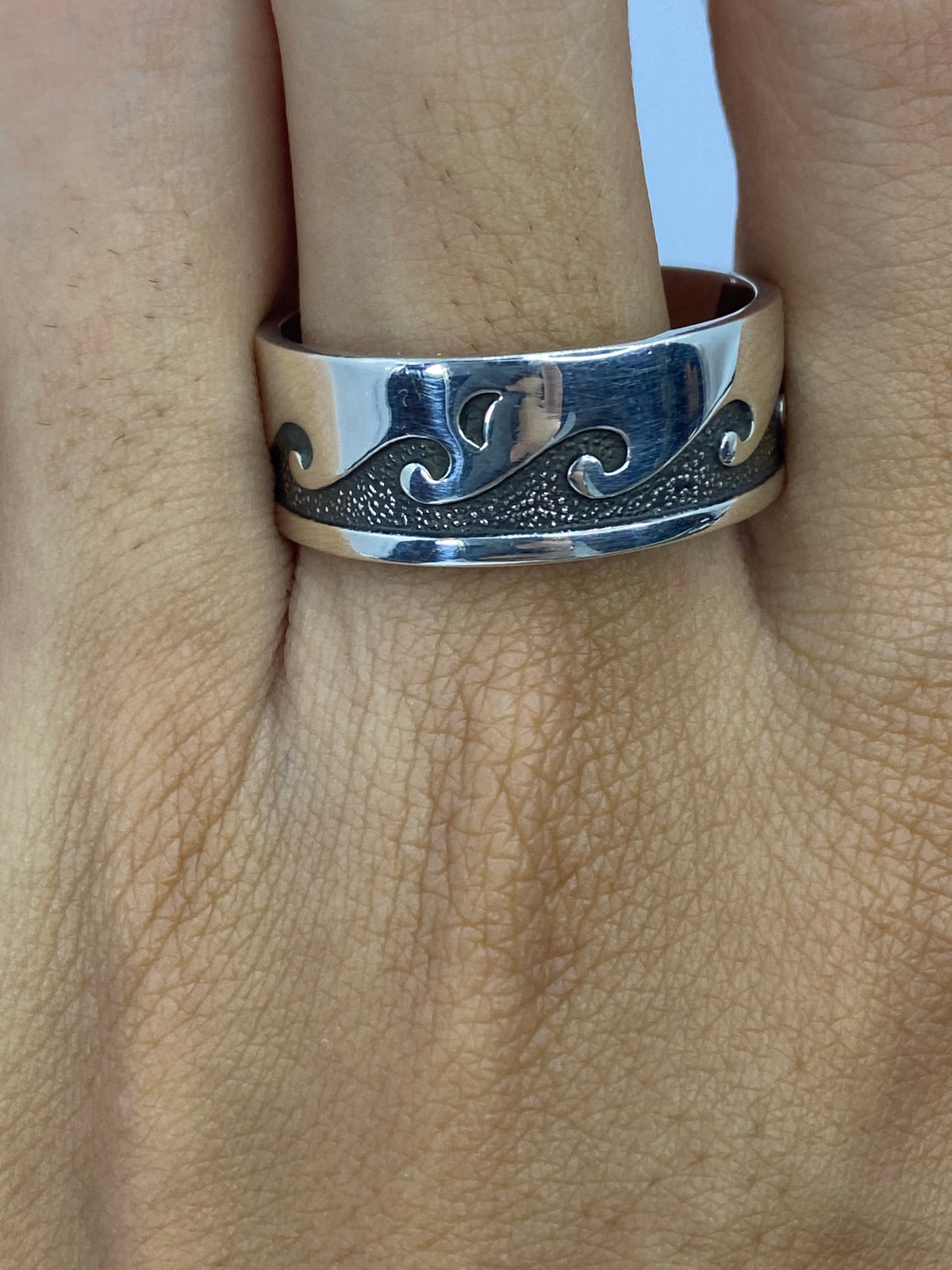 Anillo Repujado Ancho de Plata — Taxco 925 Unisex — foto 5