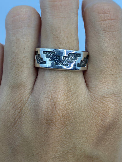 Anillo de Plata Repujado Geométrico — Taxco 925 — foto 5