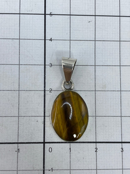 Reverso del dije con sello de Quinto 950