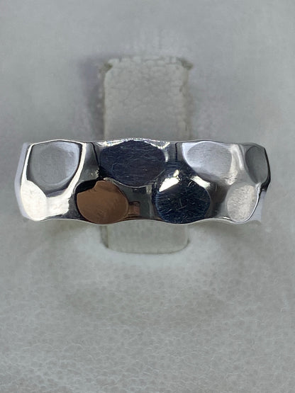 Anillo de plata 925 minimalista en talla 10, vista frontal sobre fondo blanco