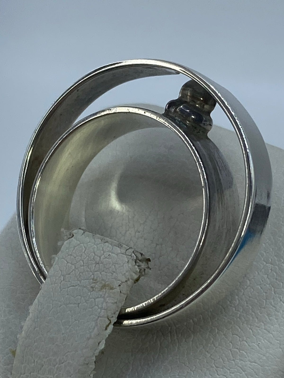 Anillo de plata 925 minimalista en talla 8, tres cuartos