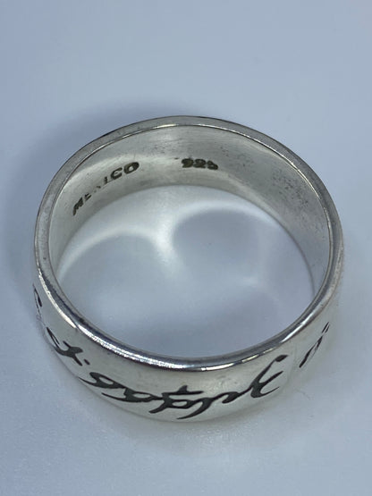 Interior del anillo con marcas de contraste 925 y 950