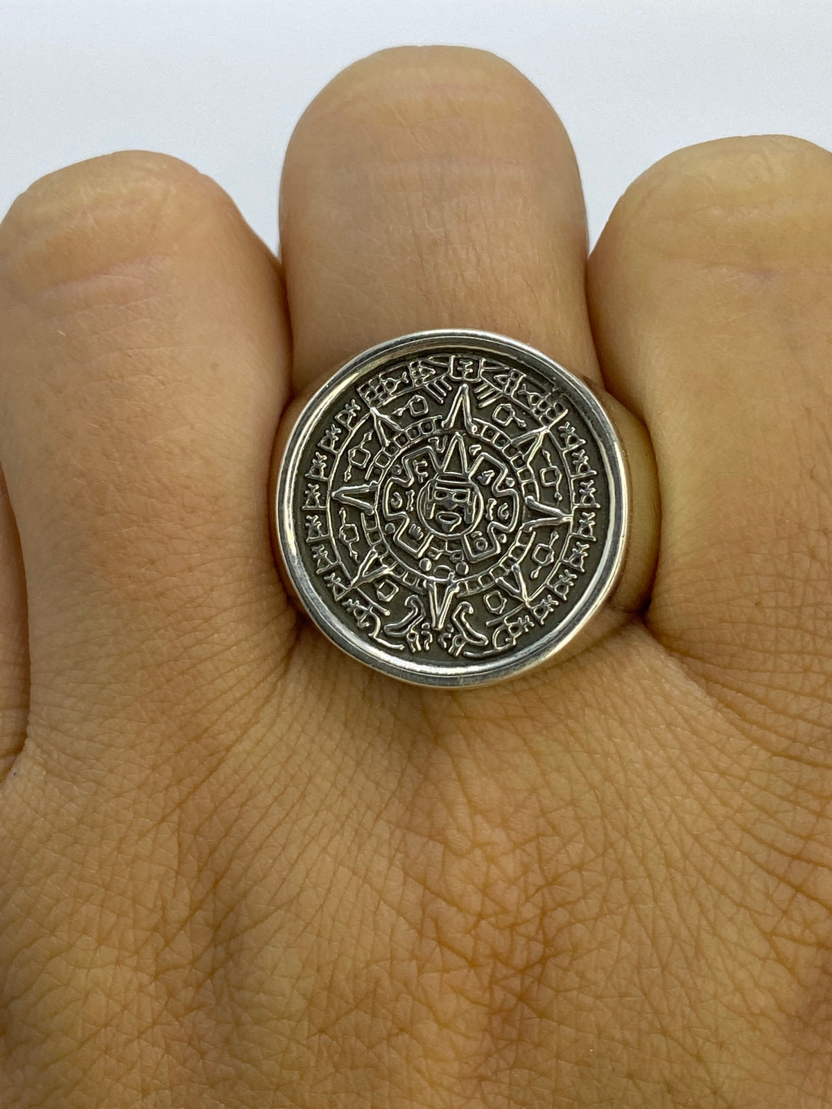 Anillo Calendario Azteca Plata Repujado — Taxco 950 — foto 6