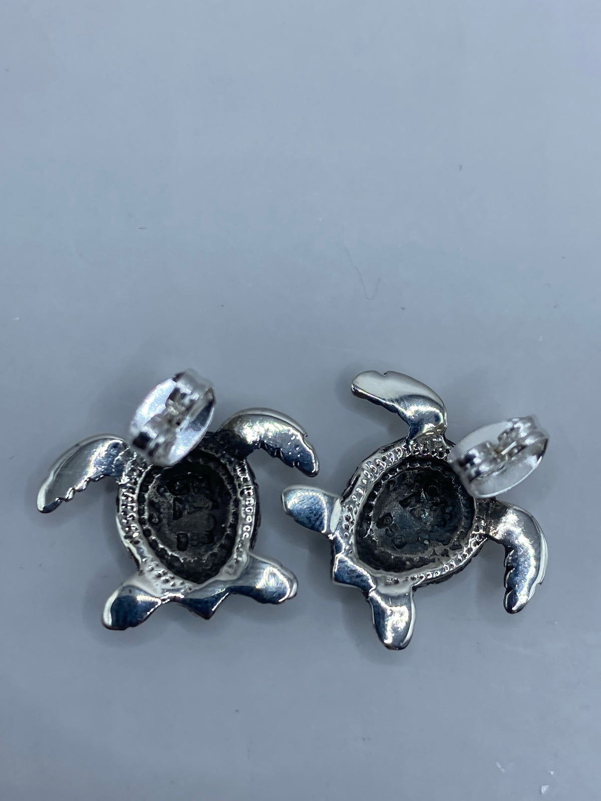 Aretes Tortuga Plata 950 con Ópalo de Fuego Azul — foto 5
