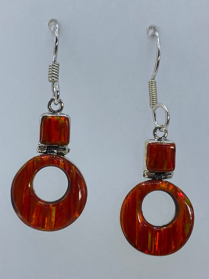 Par de aretes de plata 950 con ópalo de fuego naranja engastado, gancho francés