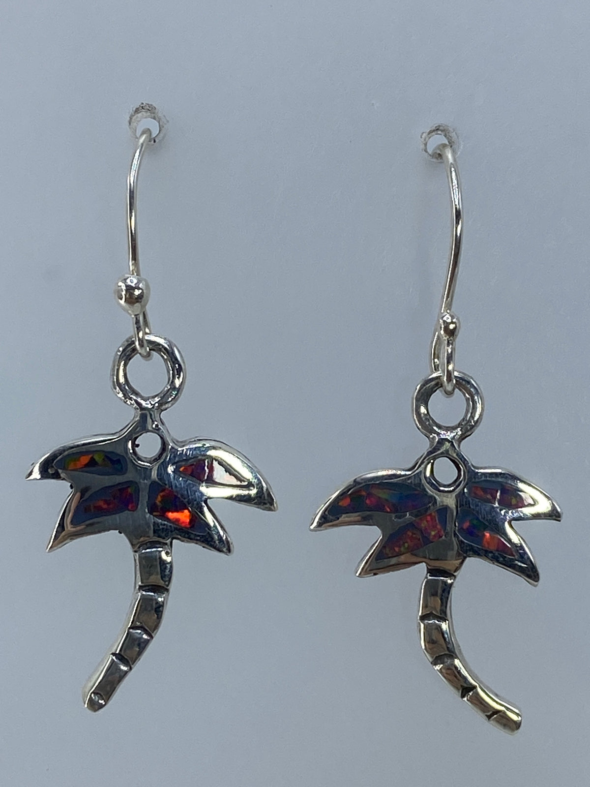 Par de aretes de plata en forma de palmera con ópalo de fuego multicolor, gancho plateado
