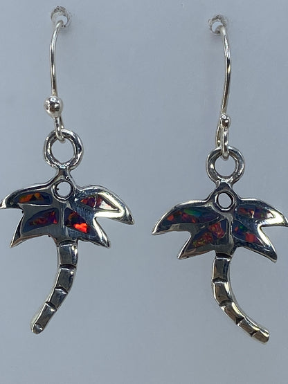 Aretes de palmera tropical de plata 950 sobre regla de medida, largo 3.5 cm
