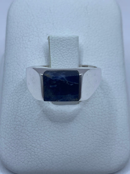 Anillo de plata 925 con lapislázuli azul natural engastado a mano