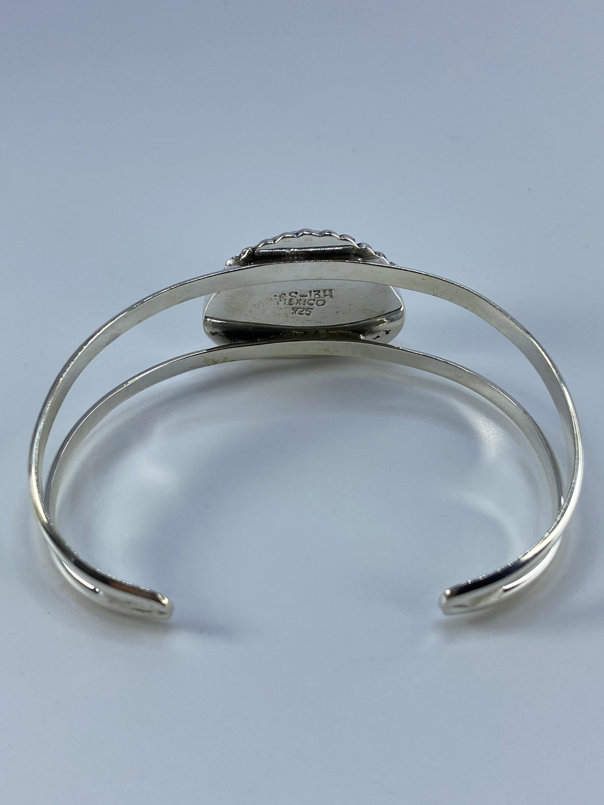 Brazalete de Plata Rígido con Coral Rojo — Taxco 925 — foto 5
