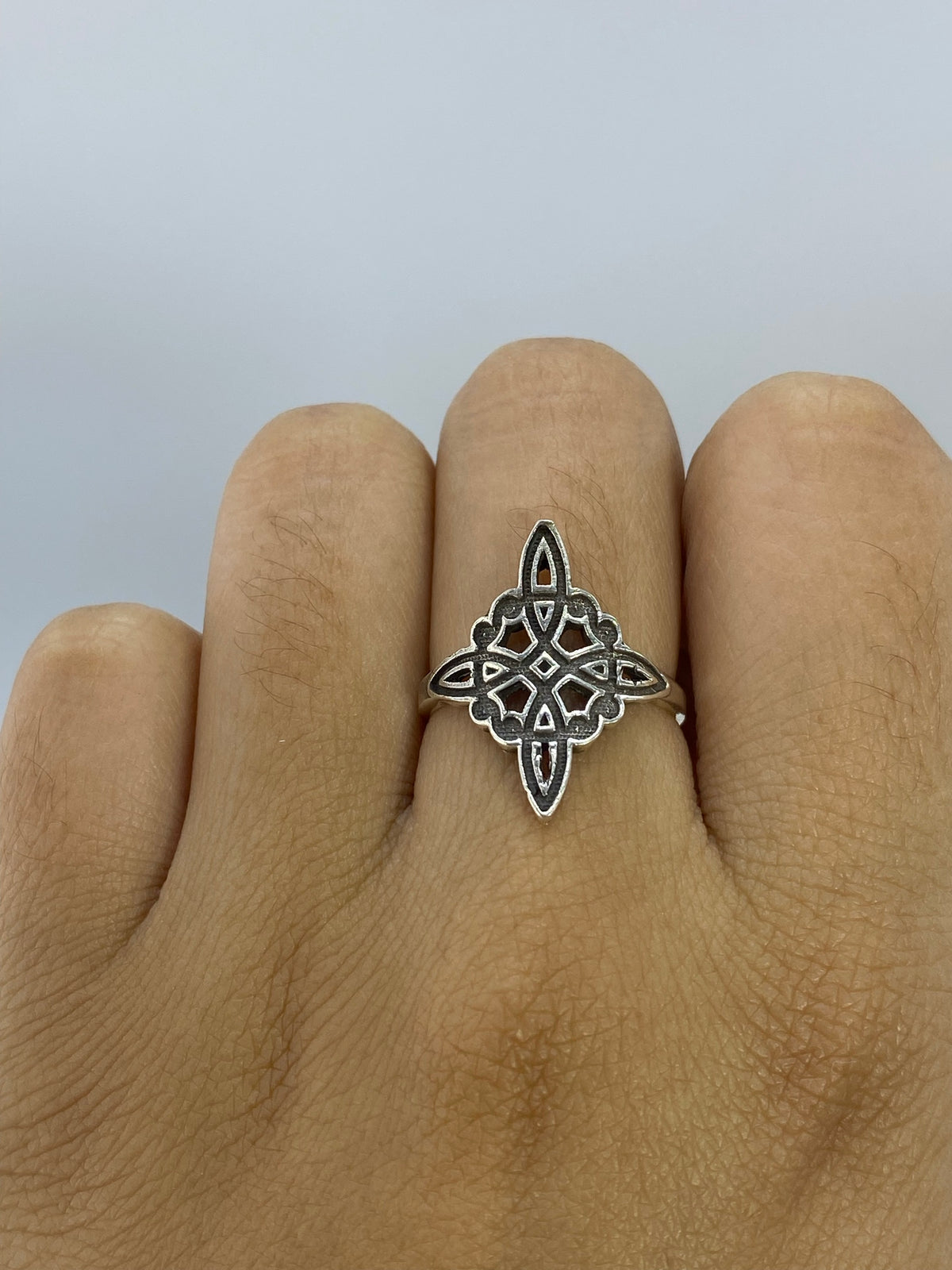 Anillo de Plata Nudo de Bruja Repujado — Taxco 925 — foto 6