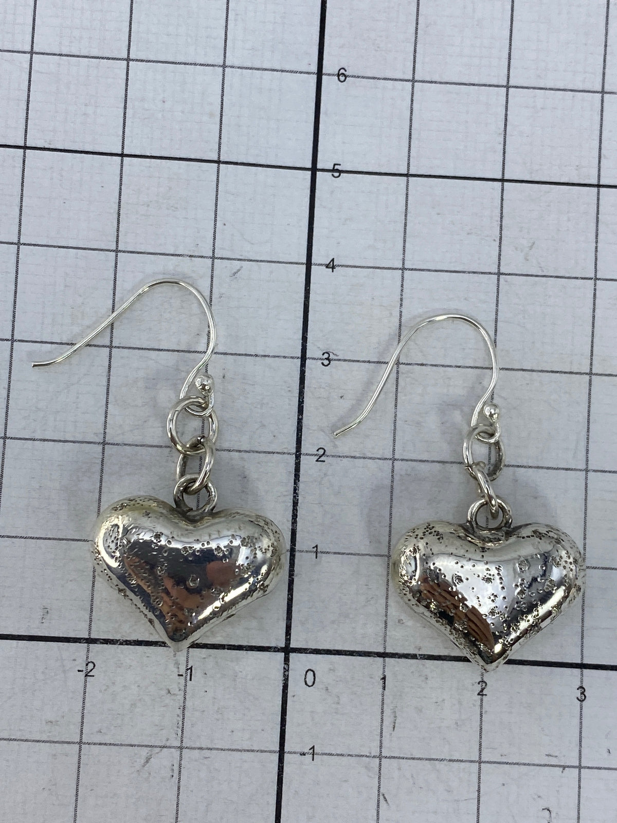 Aretes de plata corazón con ganchos, listos para usar, par completo