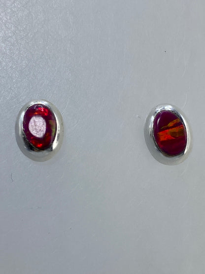 Aretes de plata 925 con ópalo de fuego multicolor engastado a mano
