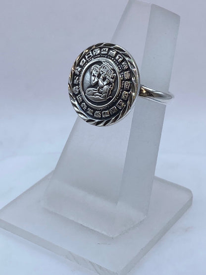 Anillo Ajustable Calendario Maya en Plata .925, vista lateral